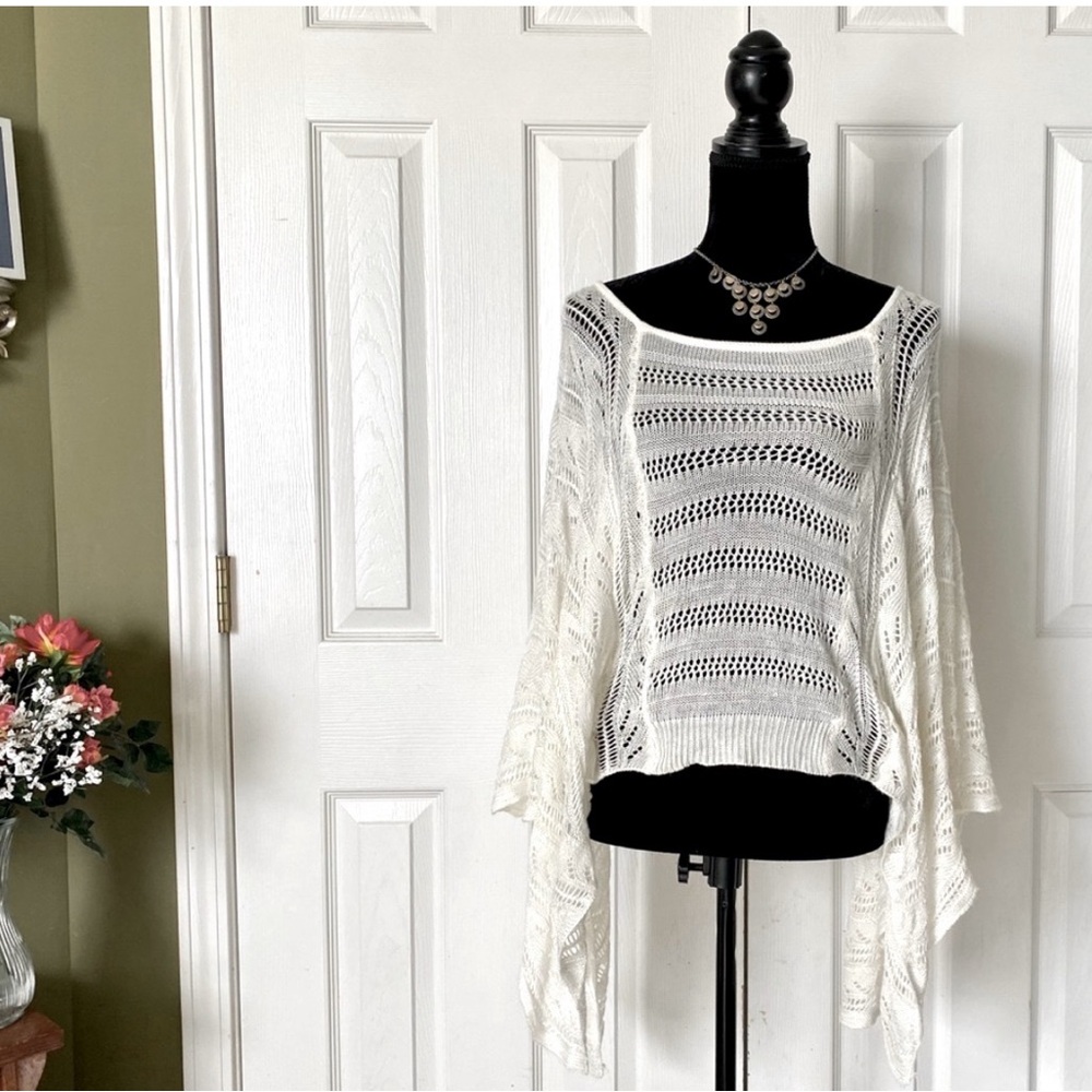White Open-Knit Shrug with Bohemian Flair